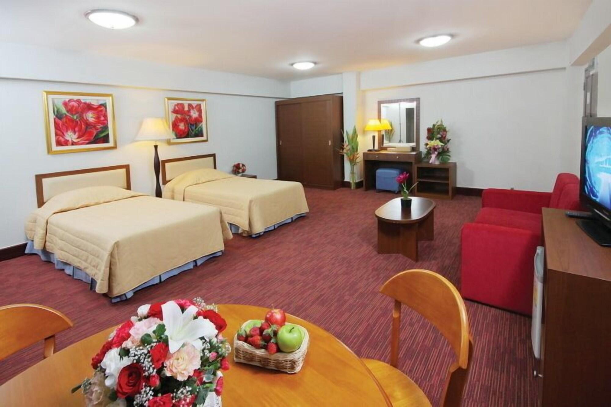 The Canal Hotel Бангкок Екстер'єр фото