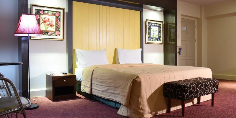 The Canal Hotel Бангкок Екстер'єр фото